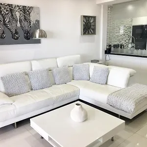 https://atlantic-sunset-305.in-canary-islands.com